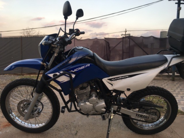 LANDER 250 AZUL E BRANCA