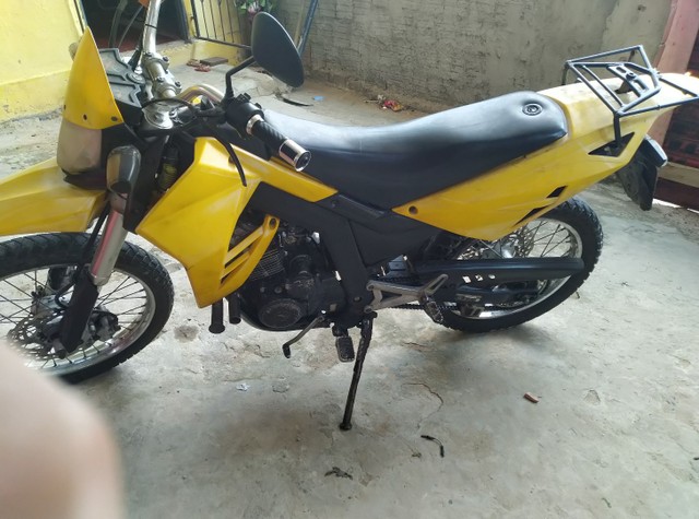 MOTO KASINSKI FLEX 150