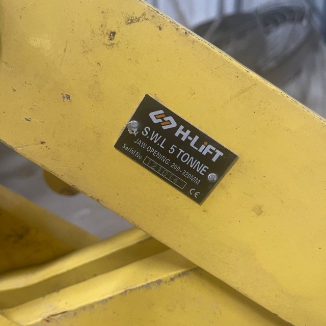  Pega tubo 200-320 MM - Foto 2