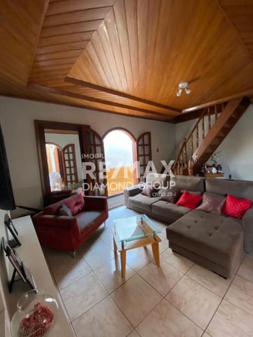 Casa com 3 dormitórios à venda, 187 m² por R$ 430.000,00 - Conjunto Guiomard Santos - Rio  - Foto 3