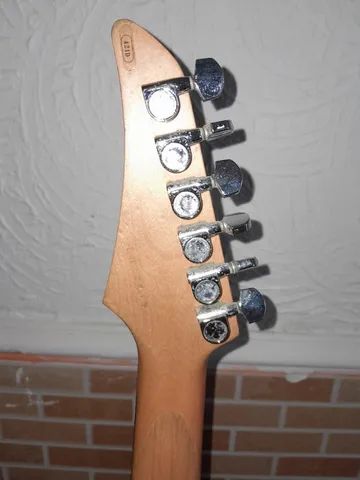 Guitarra Yamaha RGX-421D - Instrumentos musicais - Parquelândia