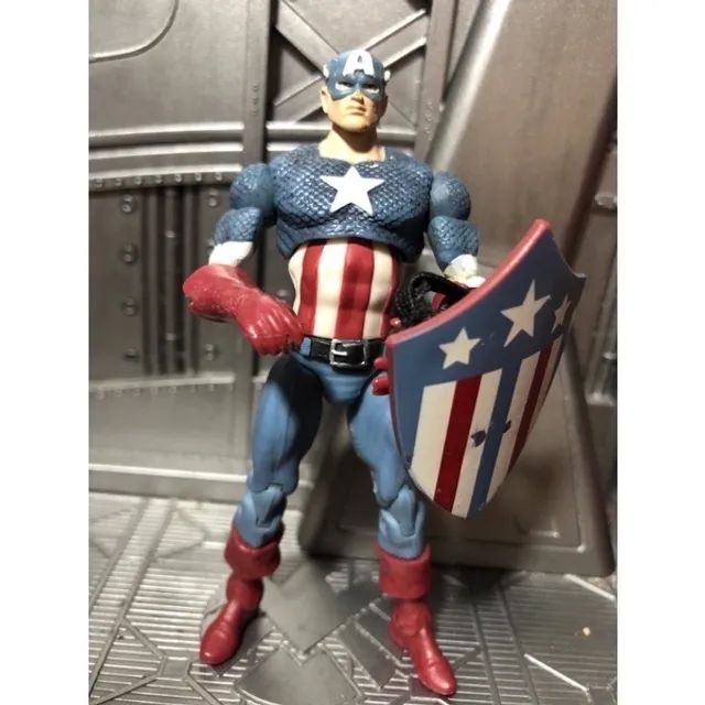 MARVEL UNIVERSE/ CAPITÃO AMÉRICA 