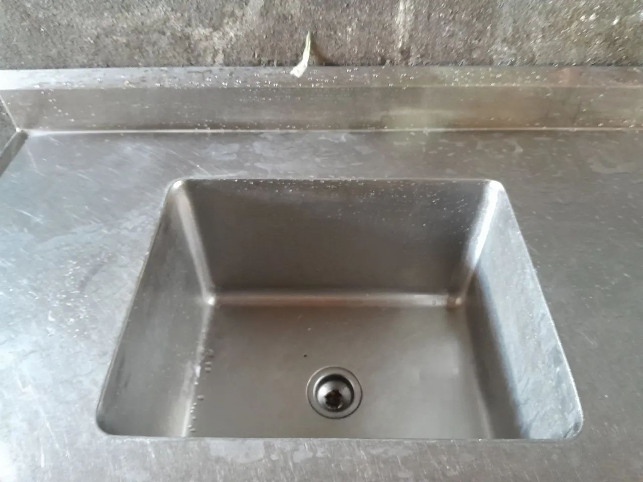 Vende-se está pia toda inox Cuba grande  - Foto 4