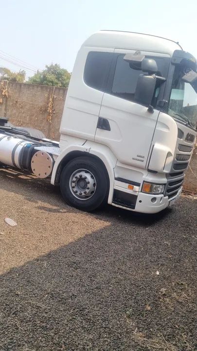 Caminhão Scania 6x4 Branco - Foto 5