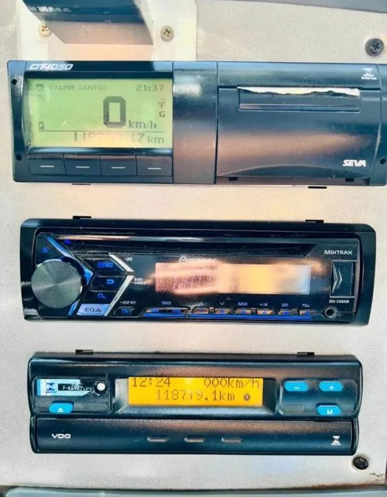 Microônibus MercedesBenz Marcopolo Senior - Foto 8