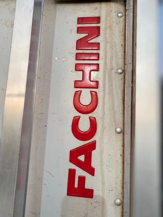 Baú Refrigerado Facchini 6 Metros Ano 2022 - Foto 5