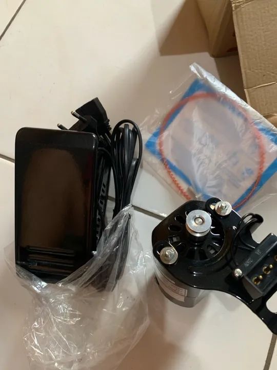 Motor e pedal para máquina de costura singer 110v - Foto 5