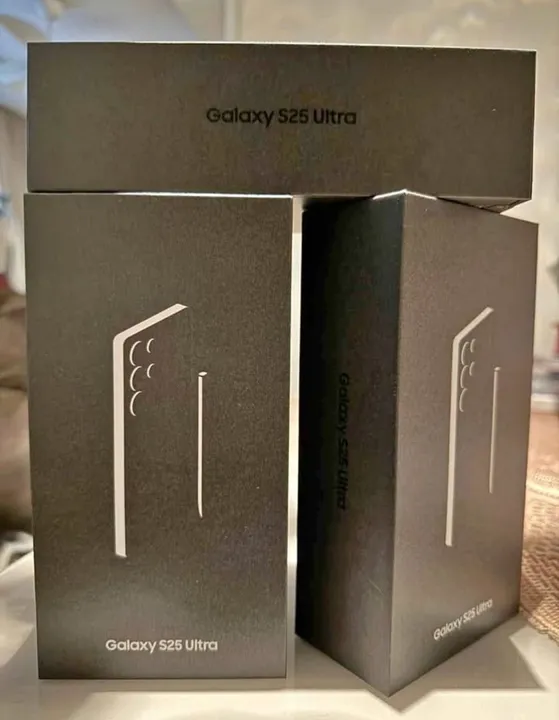 Samsung Galaxy S25 Ultra 512 GB Lacrado