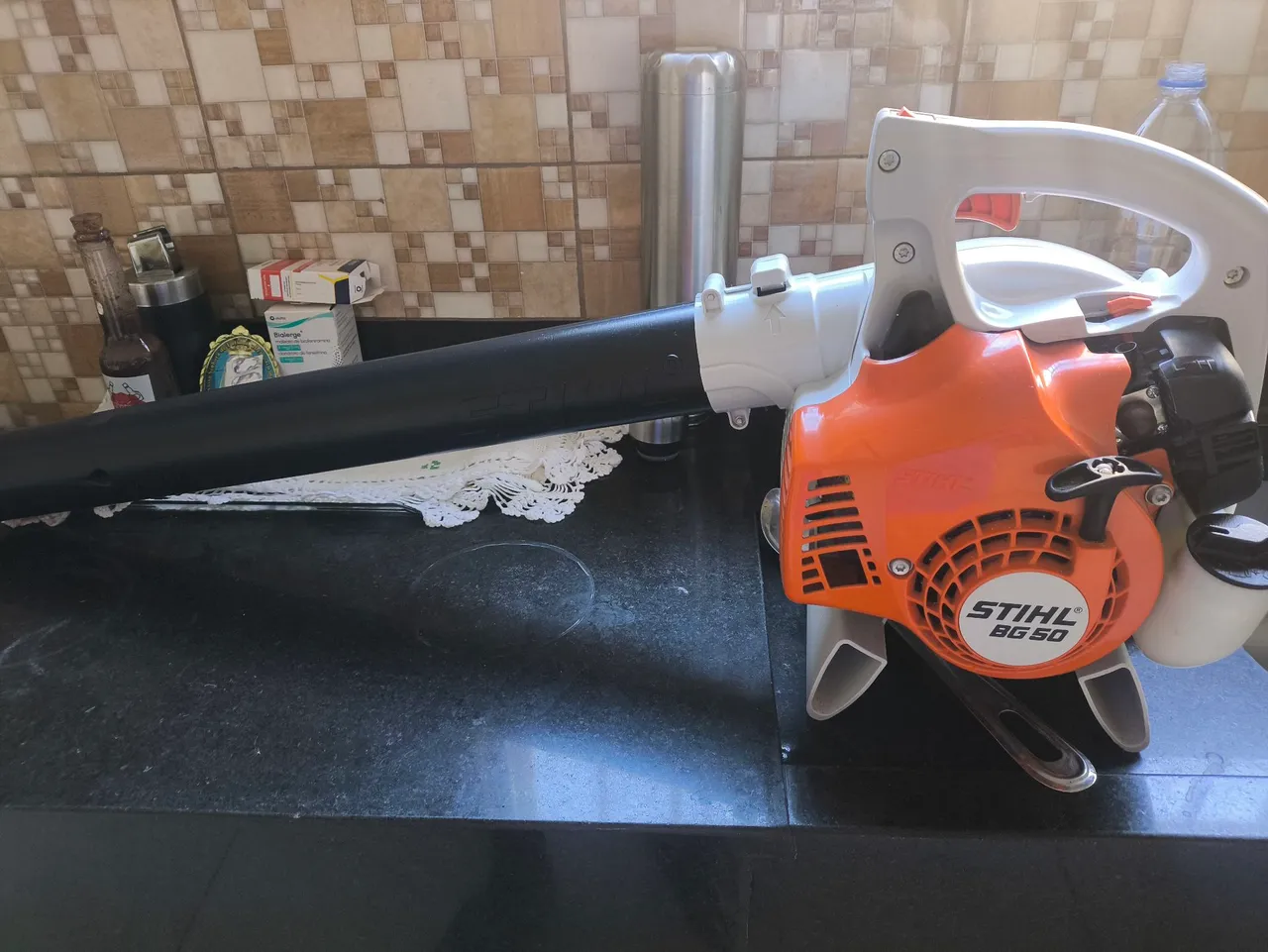 Soprador STIHL BG 50 - Ideal para jardinagem