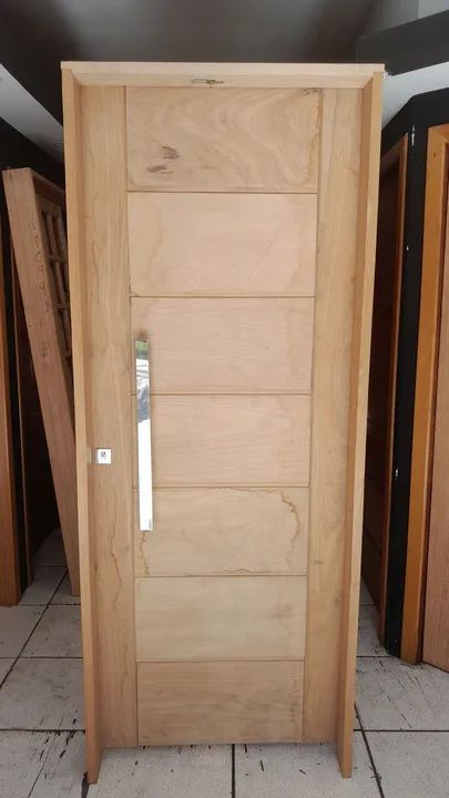 Porta maciça 87x214mt madeira tauari 10X sem juros  - Foto 3