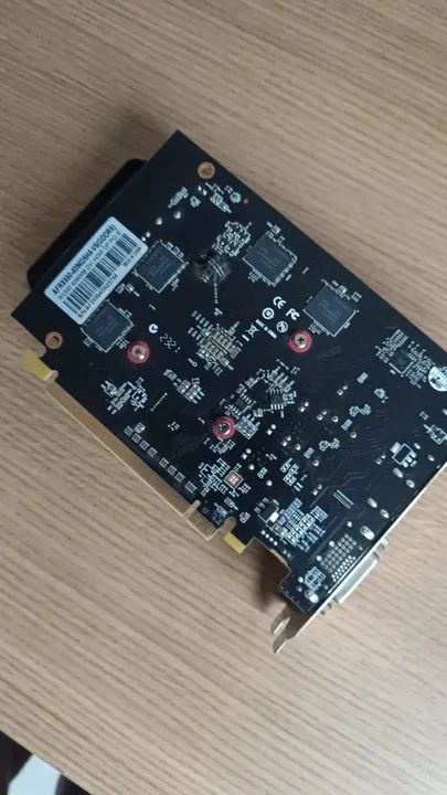 Placa de video Rx 550 4gb - Foto 3