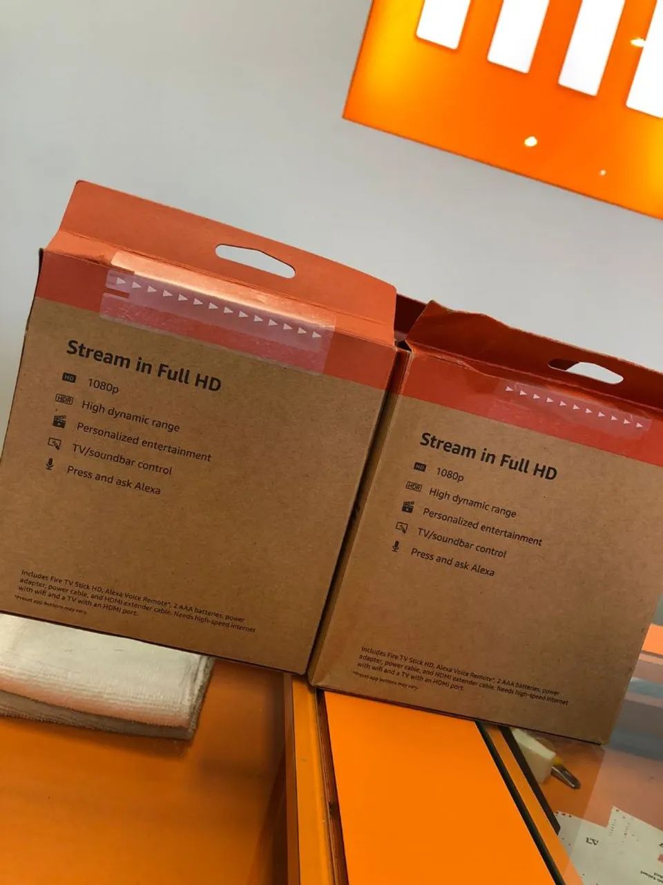 Fire TV Stick HD - 8GB - Wi-Fi 5 Novo Lacrado  - Foto 2