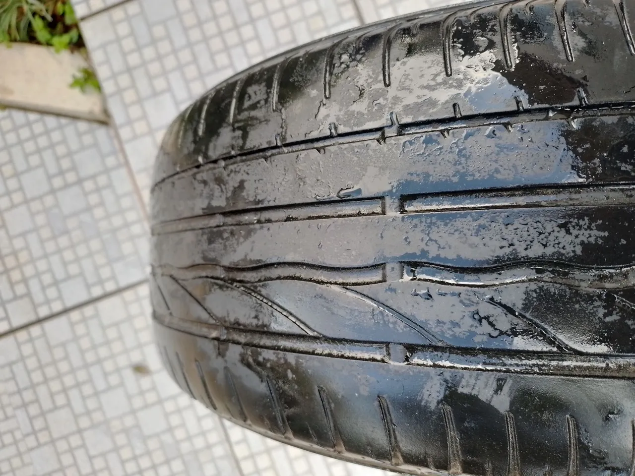Par pneus 195 60 15 Bridgestone