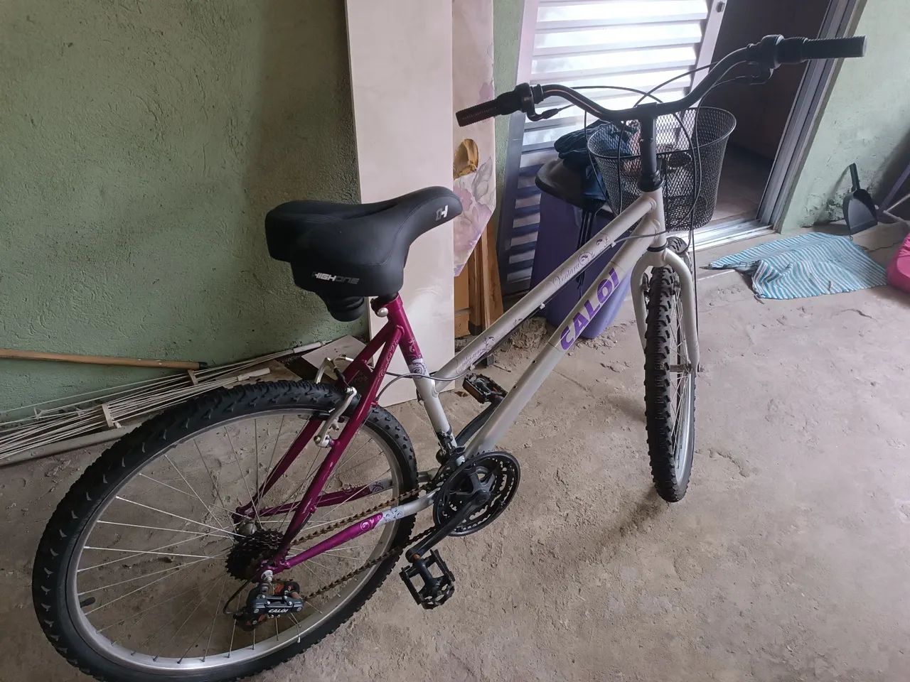 Bicicleta Caloi Ventura Aro 26 - 21 Marchas - Foto 2