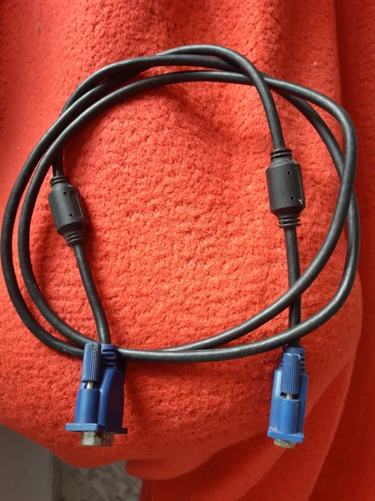 Cabo VGA pra computador