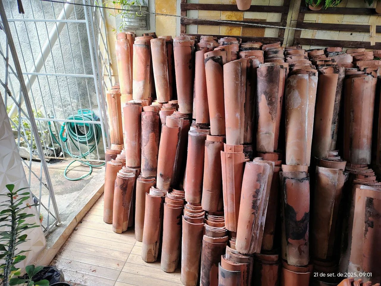 Vendo Telhas Paulistinha capa/ canal