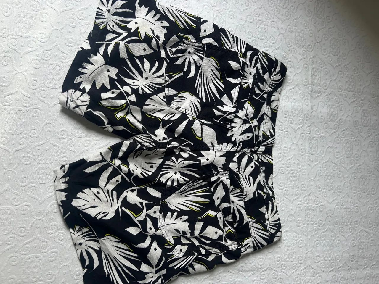 Shorts Masculino Tropical da Forum Jeans - Foto 2