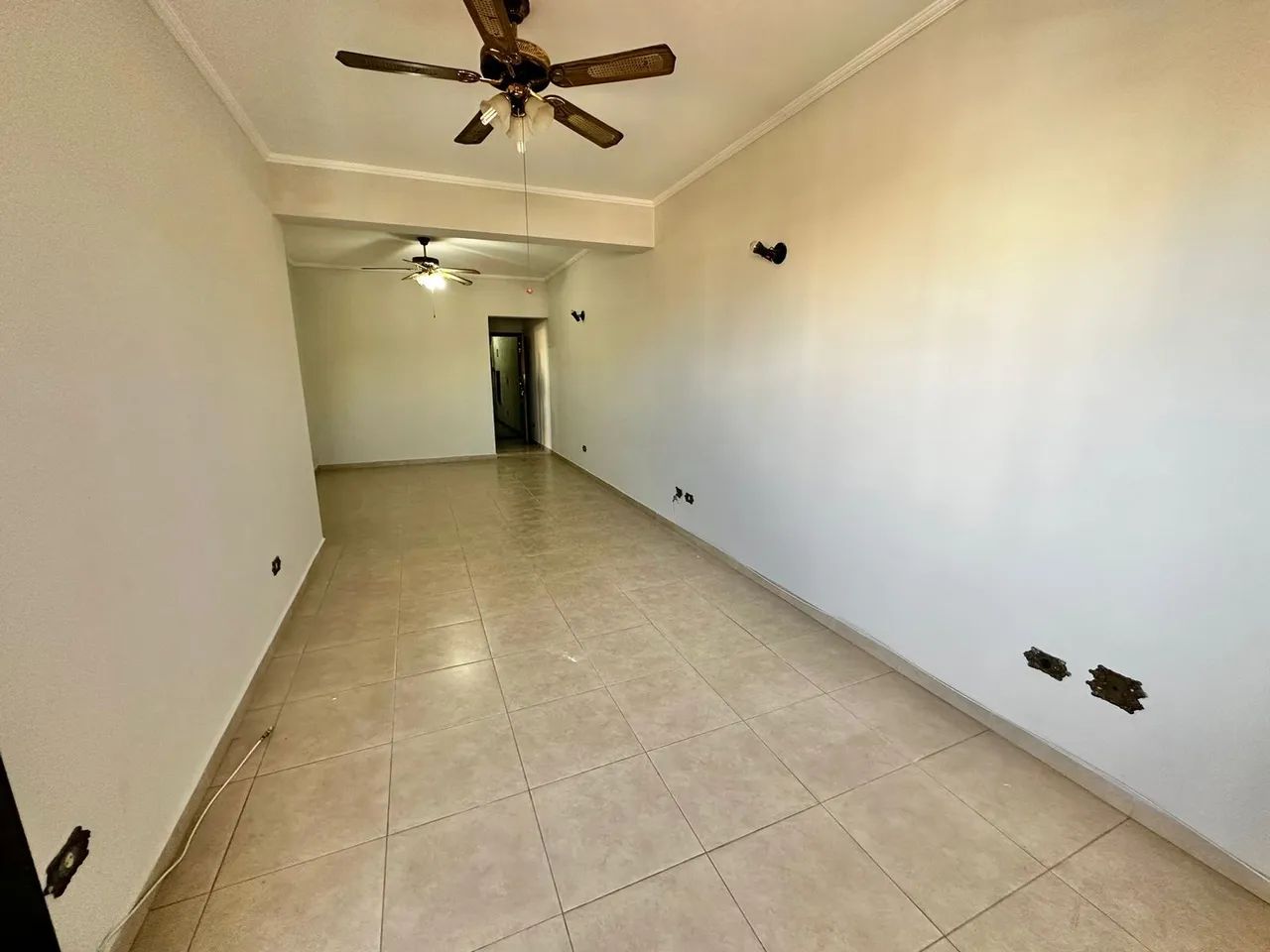 Apartamento para aluguel tem 101 metros quadrados com 3 quartos em Centro - Taubaté - SP - Foto 2