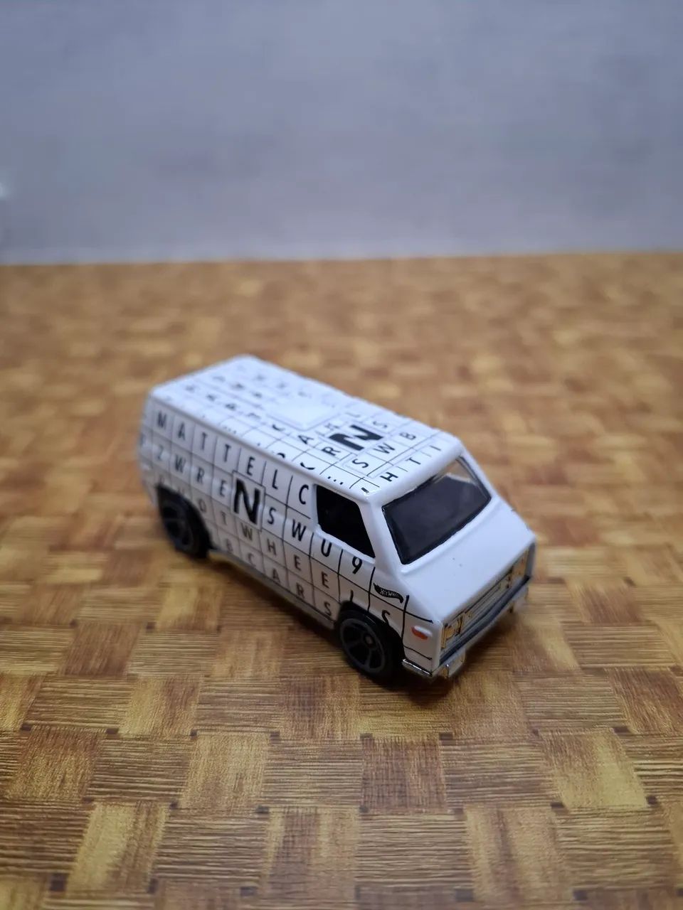 Kit 2 HotWheels + 1 brinde! - Foto 2
