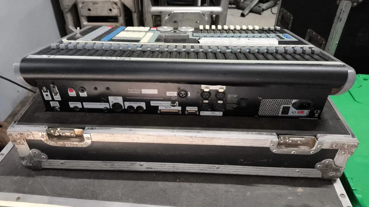 Mesa de luz AVOLITE  - Foto 4