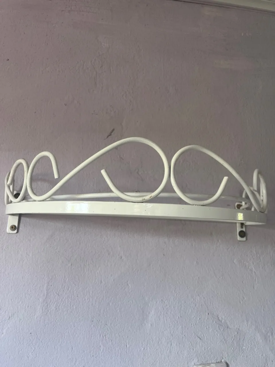 Prateleira de Metal para Bebê