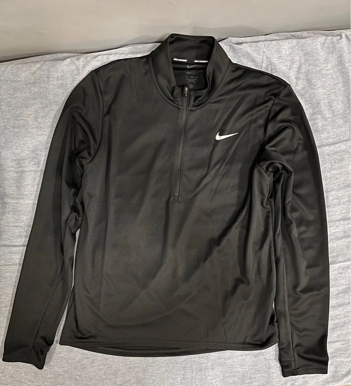 Camisa Dri-Fit Nike Manga longa