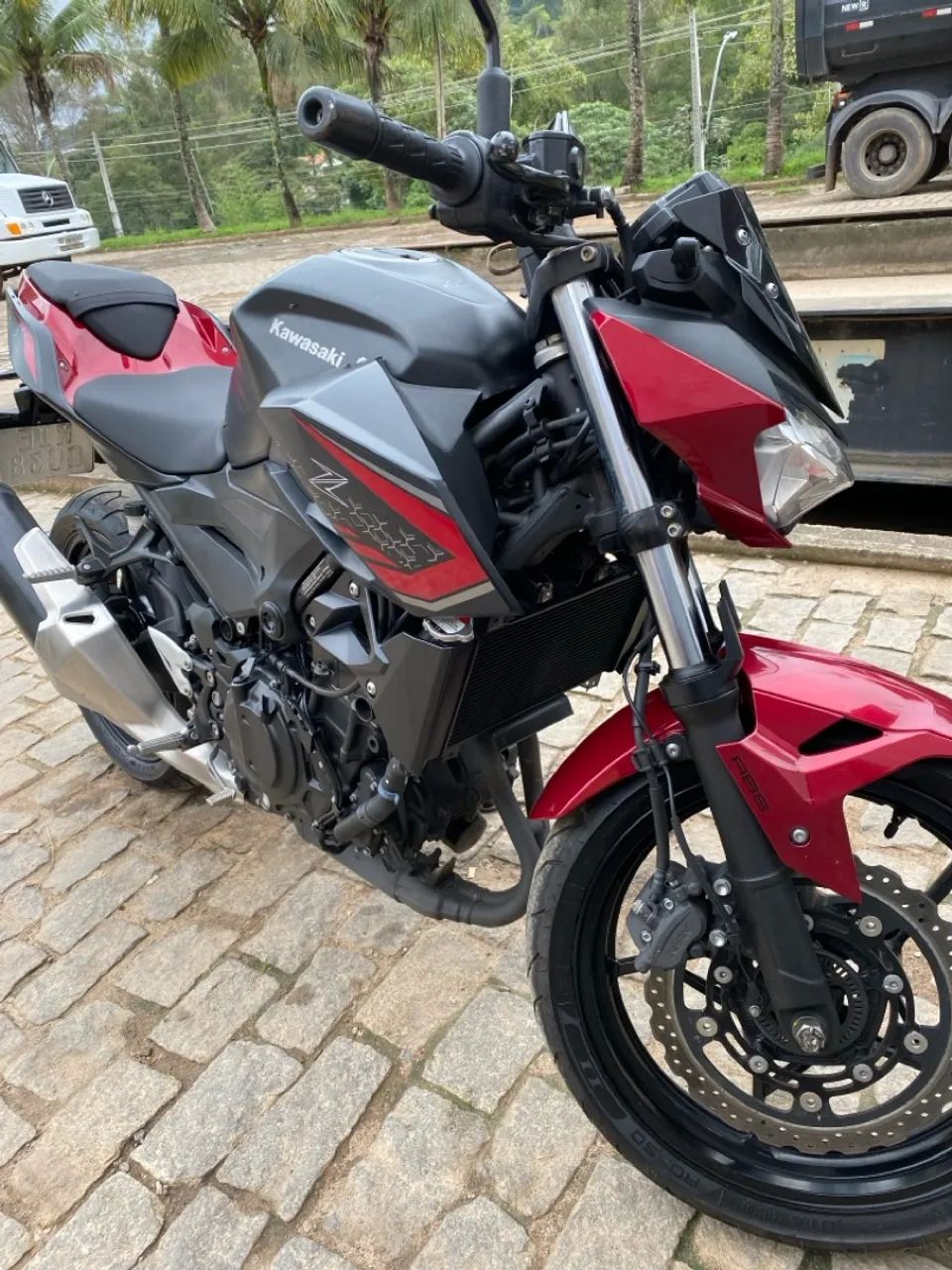 Kawasaki Z400 - Foto 2