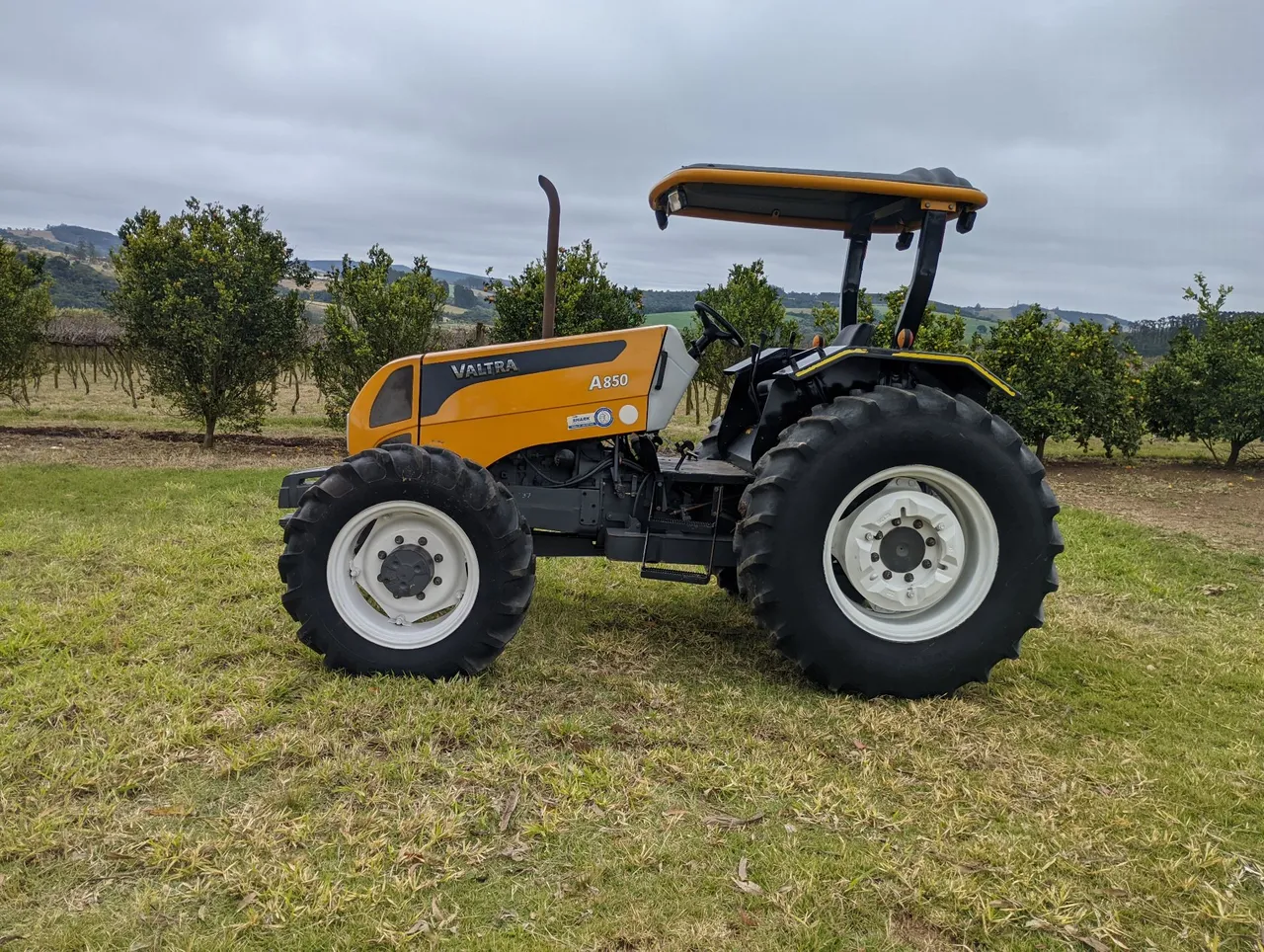 Valtra A 850 2010 6.100 horas
