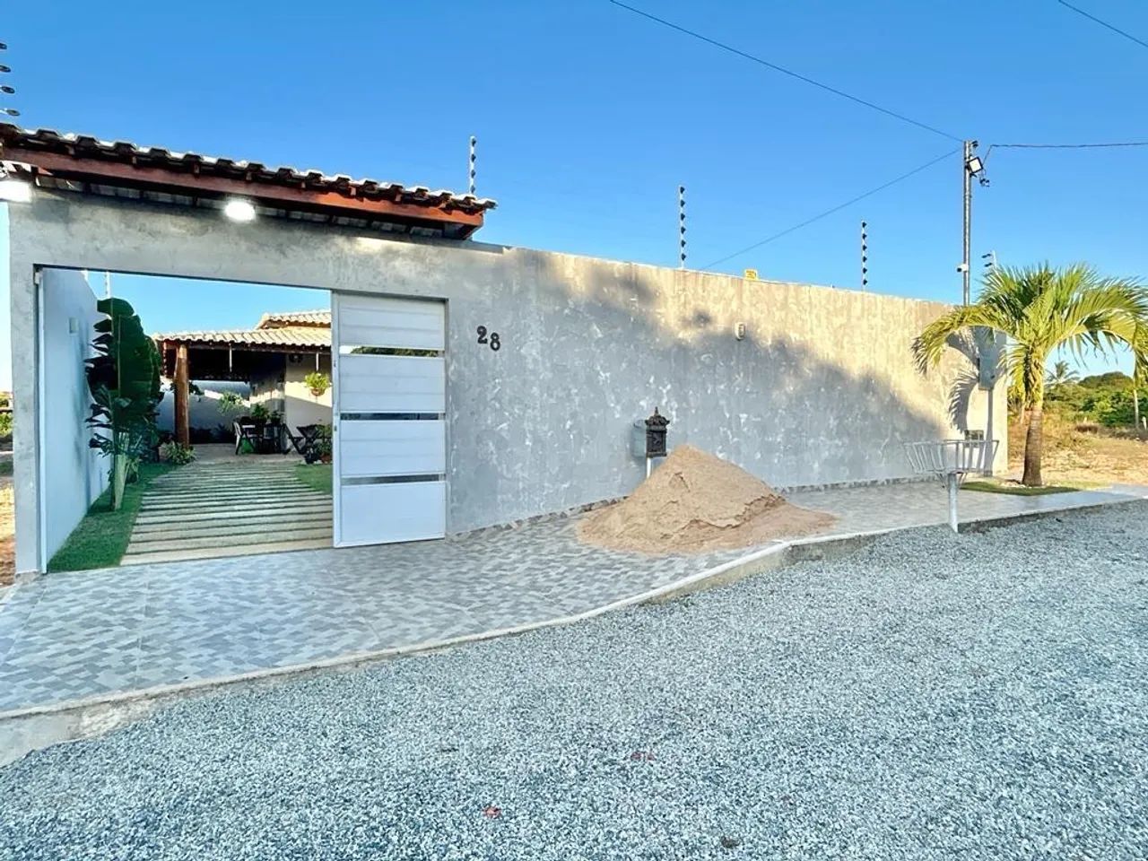 Casa com piscina e churrasqueira para temporada