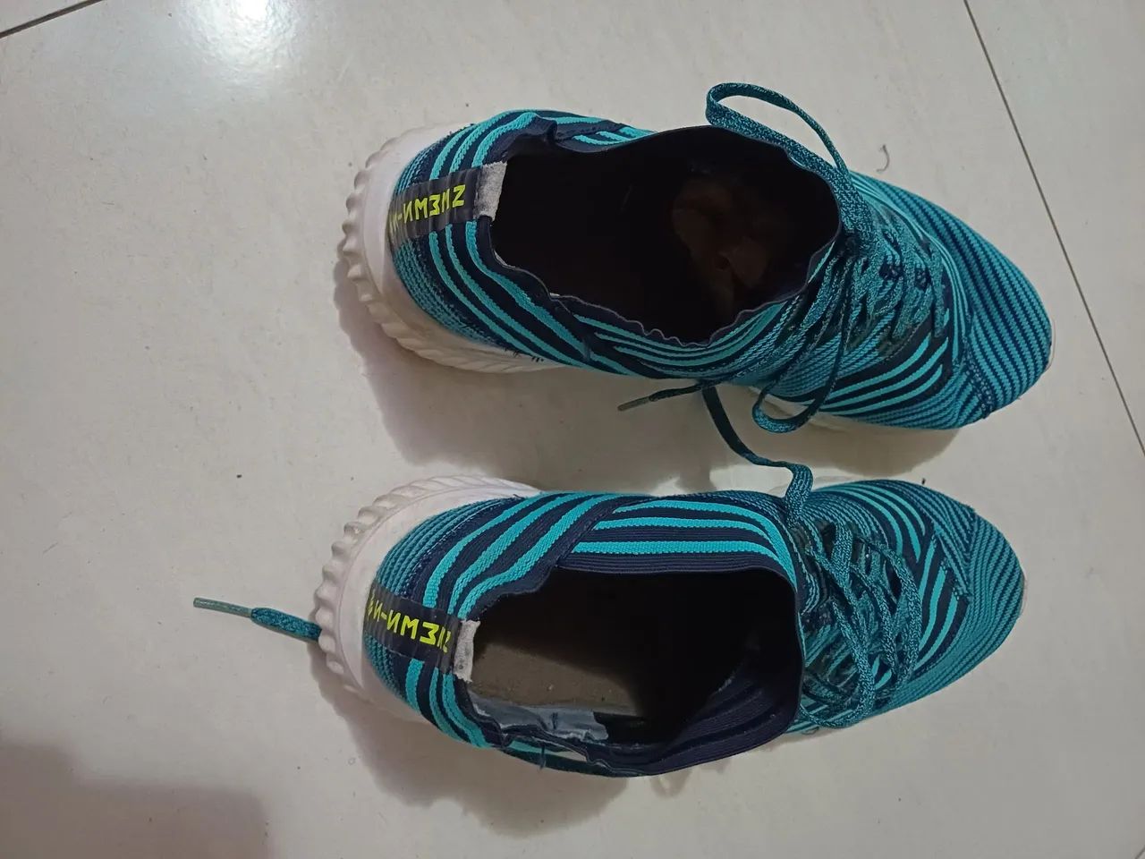Tênis Adidas Azul e Preto - Foto 2