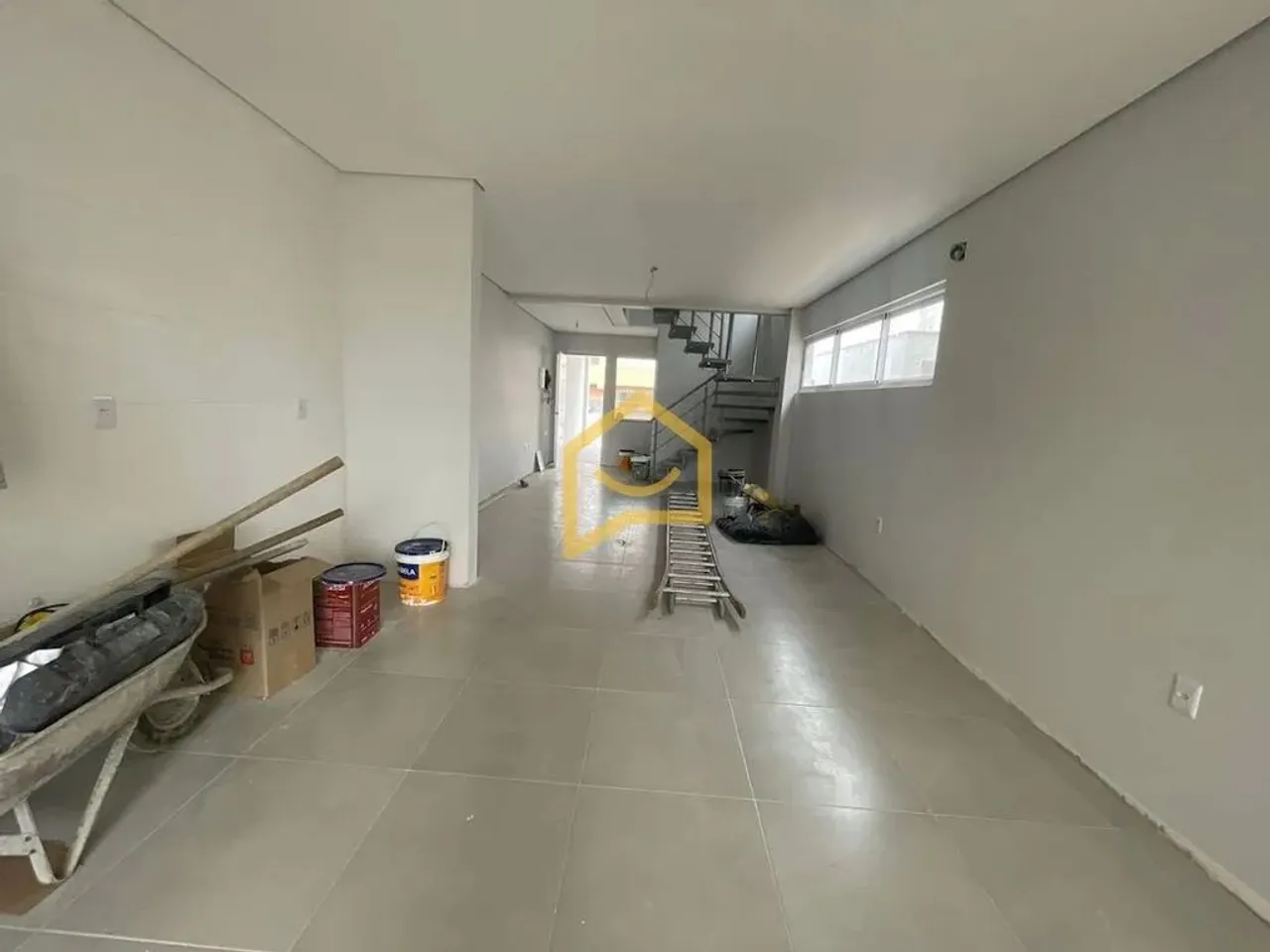 Casa à Venda em Campeche, Florianópolis - SC