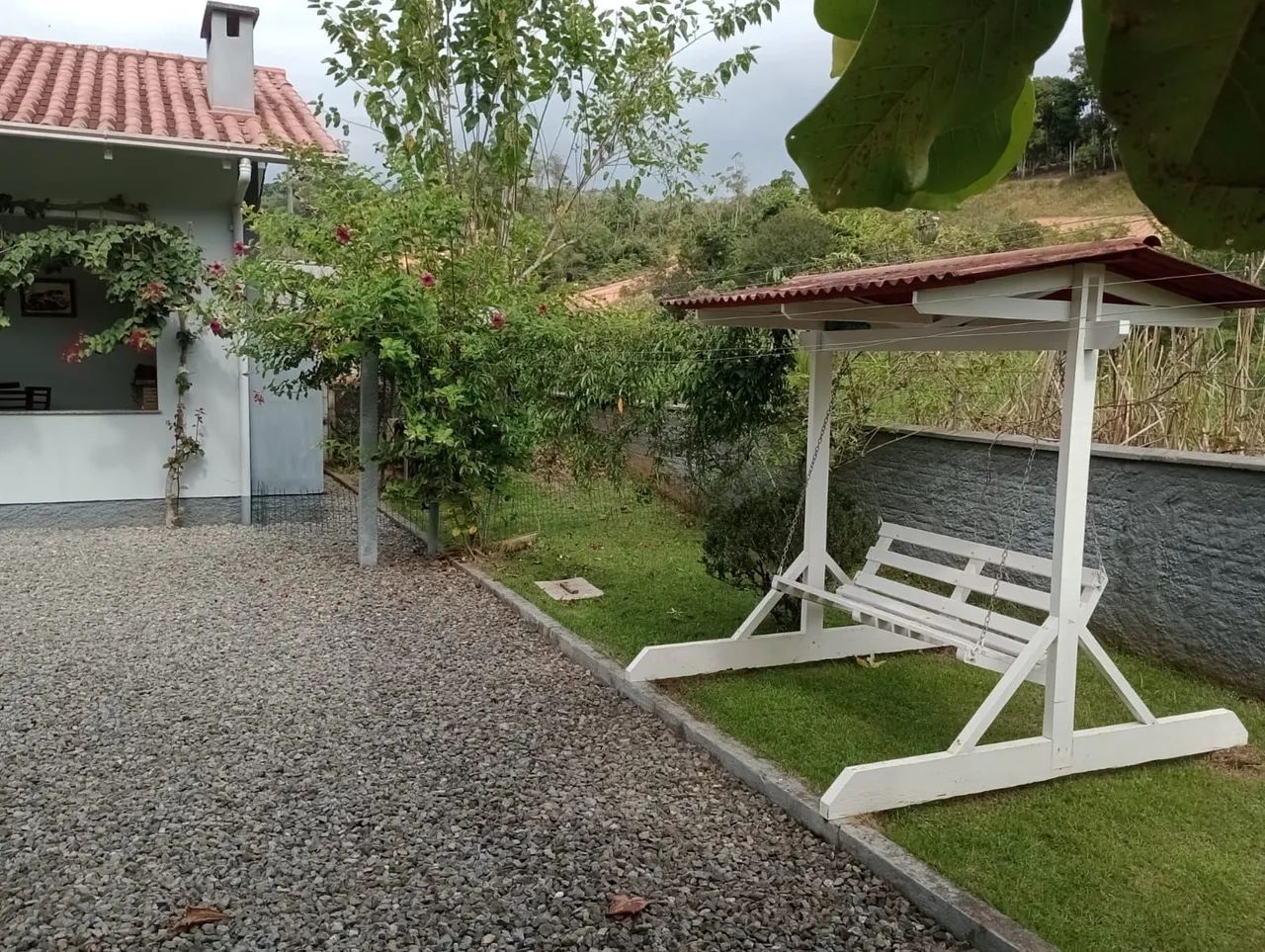 Linda Casa com 2 terrenos em Dom Joaquim, Brusque  - Foto 5