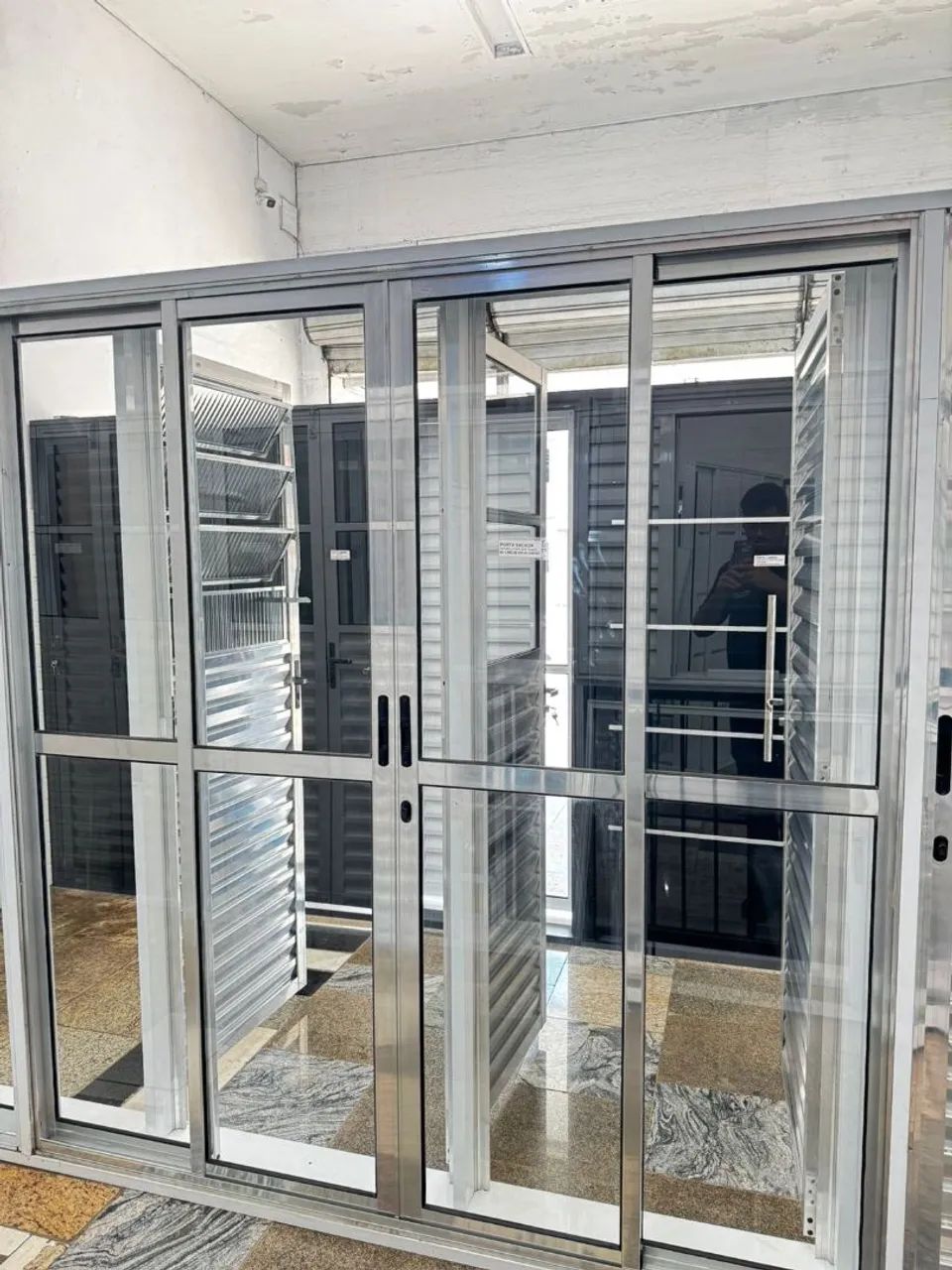 Portas de vidro de correr 2.10x2.00 - Porta sacada Queima de estoque!