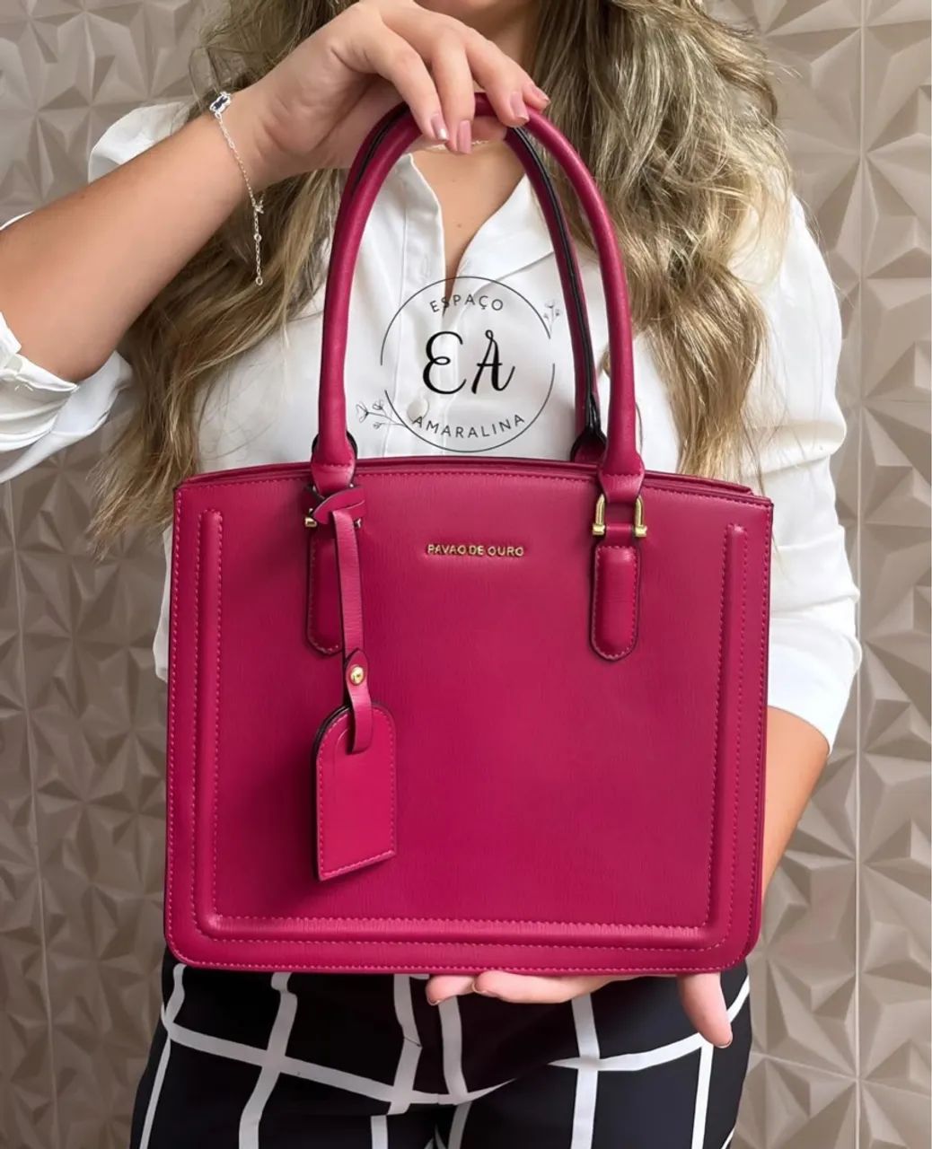 Bolsa Pavão de Ouro - Elegância e Estilo! - Foto 2