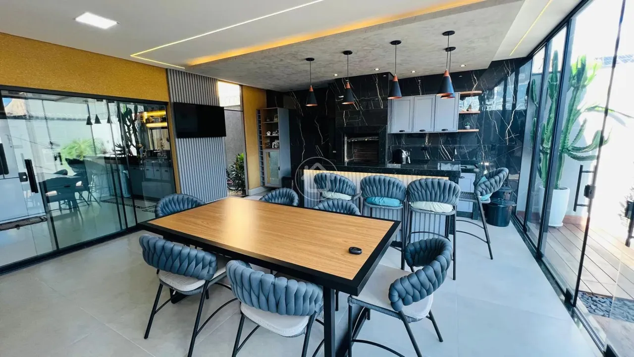 EXCLUSIVIDADE E SOFISTICAÇÃO NO CORAÇÃO DA VILA AL