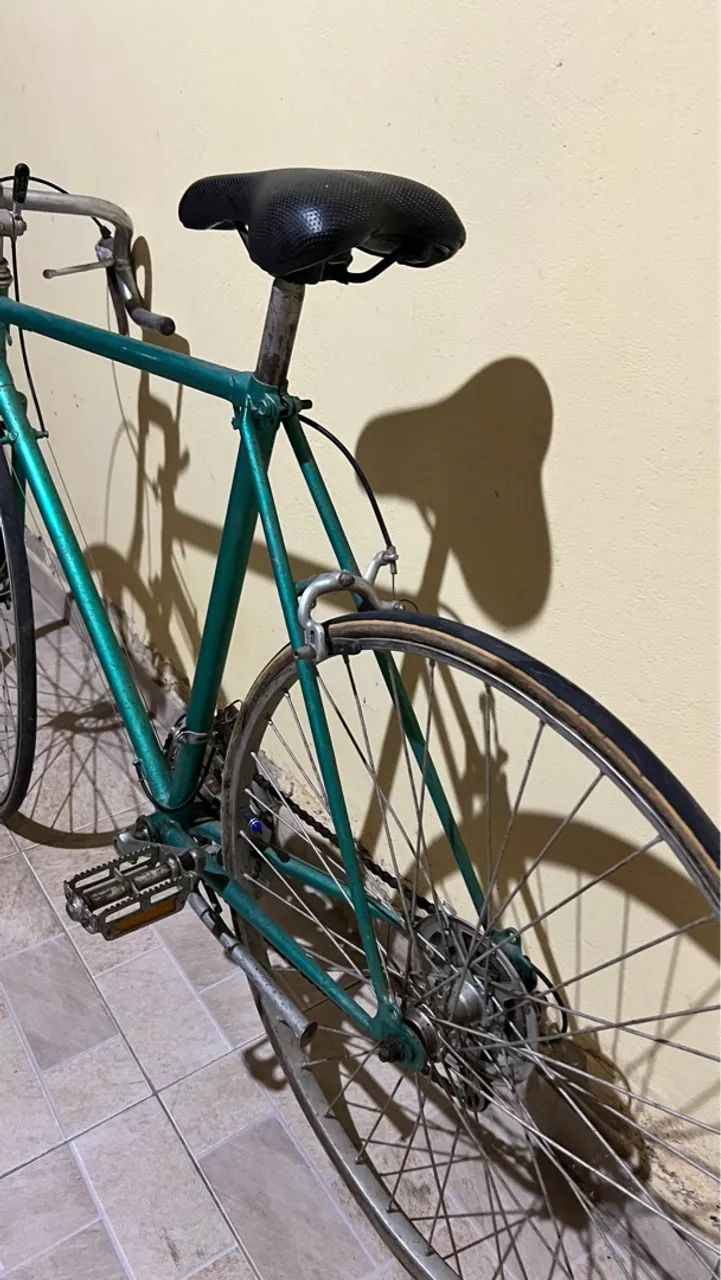 Bicicleta de estrada verde vintage - Foto 5