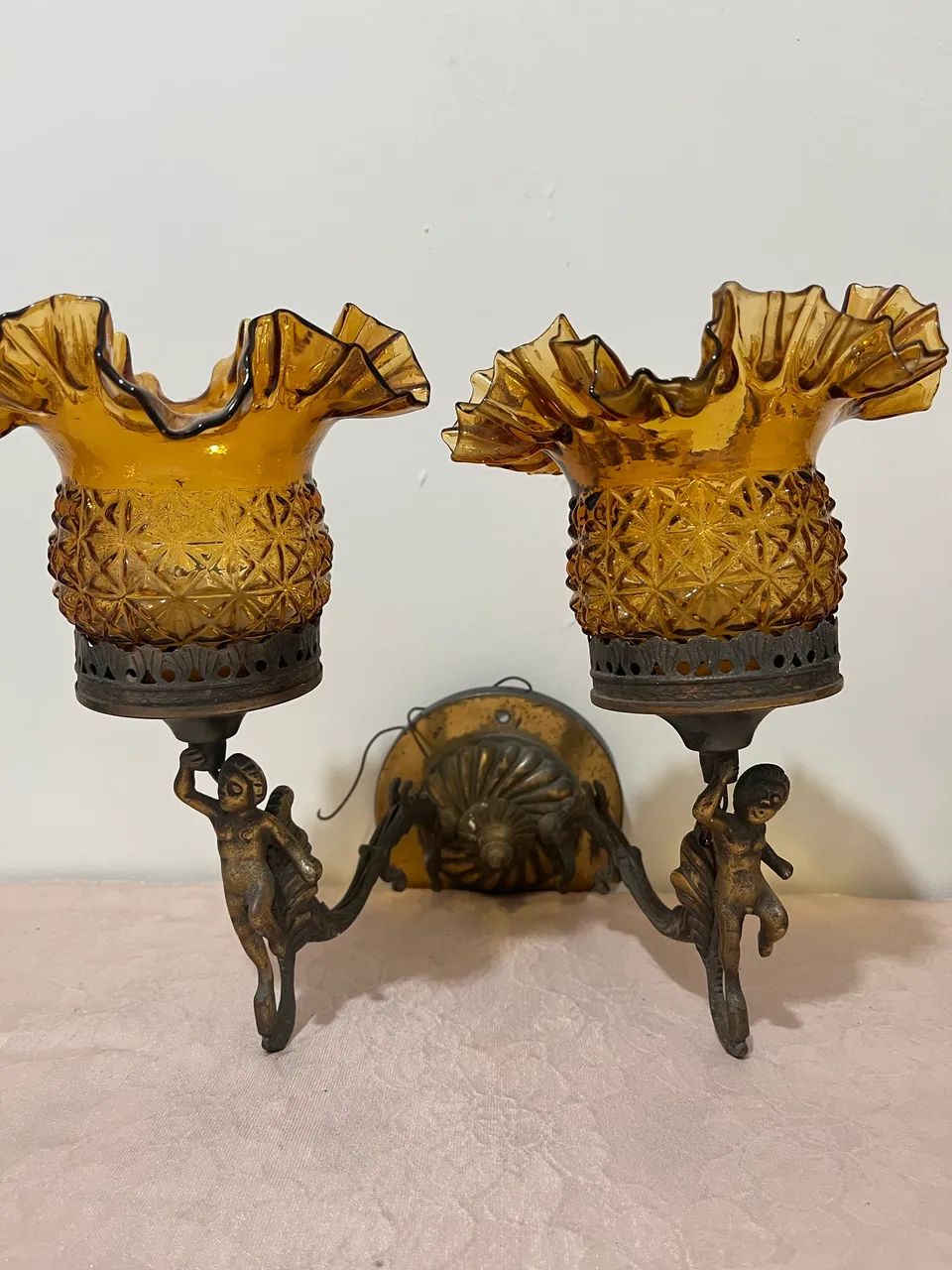 Par de arandelas dupla em bronze. - Foto 2
