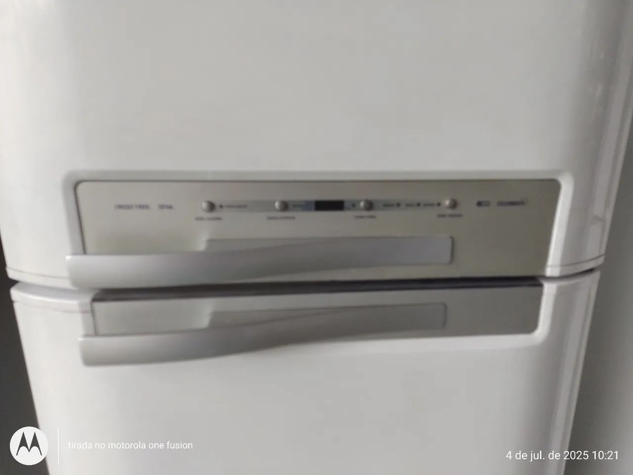 REFRIGERADOR ELECTROLUX DF 46