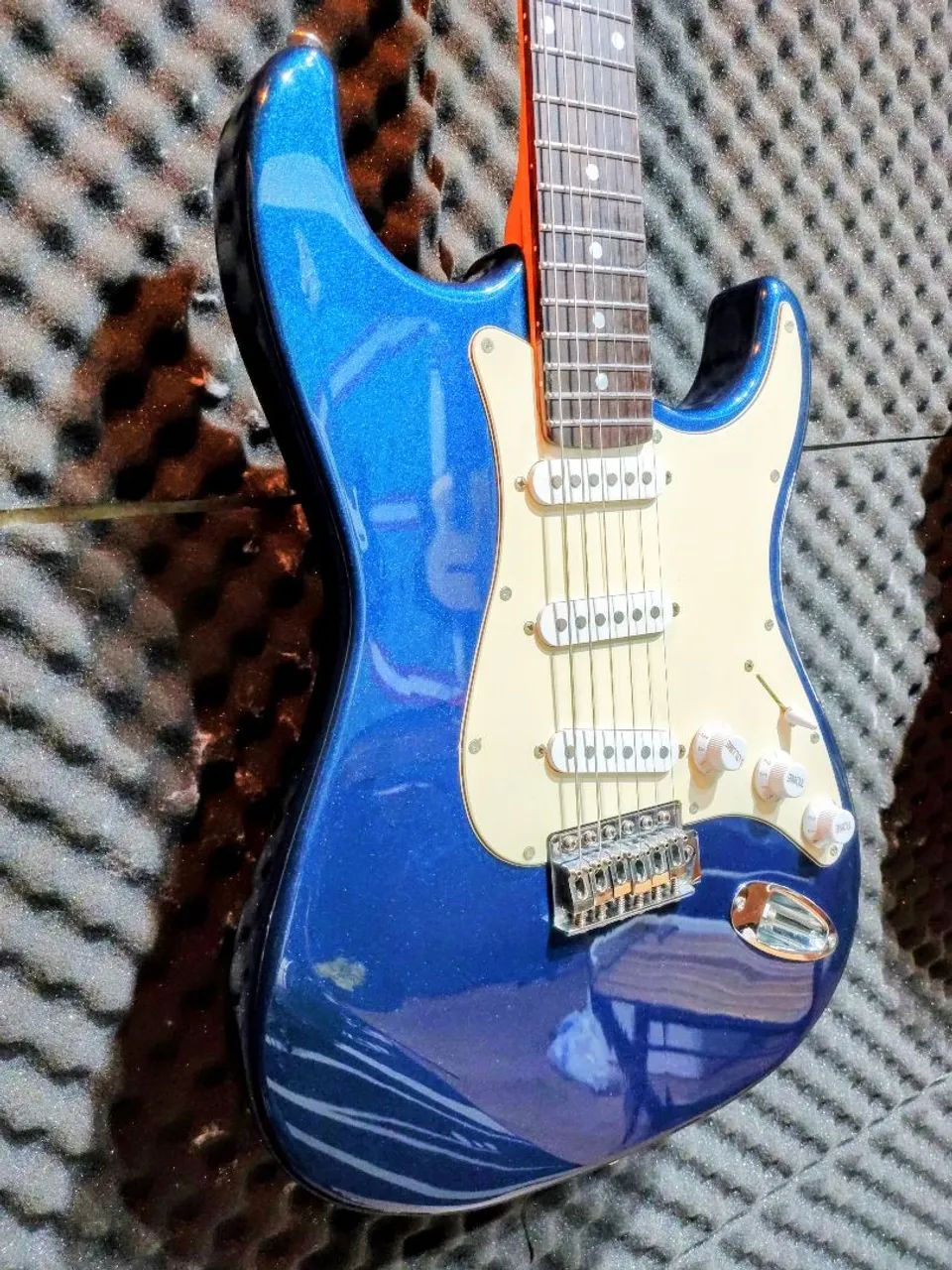 Guitarra Memphis MG32 impecável! - Foto 3