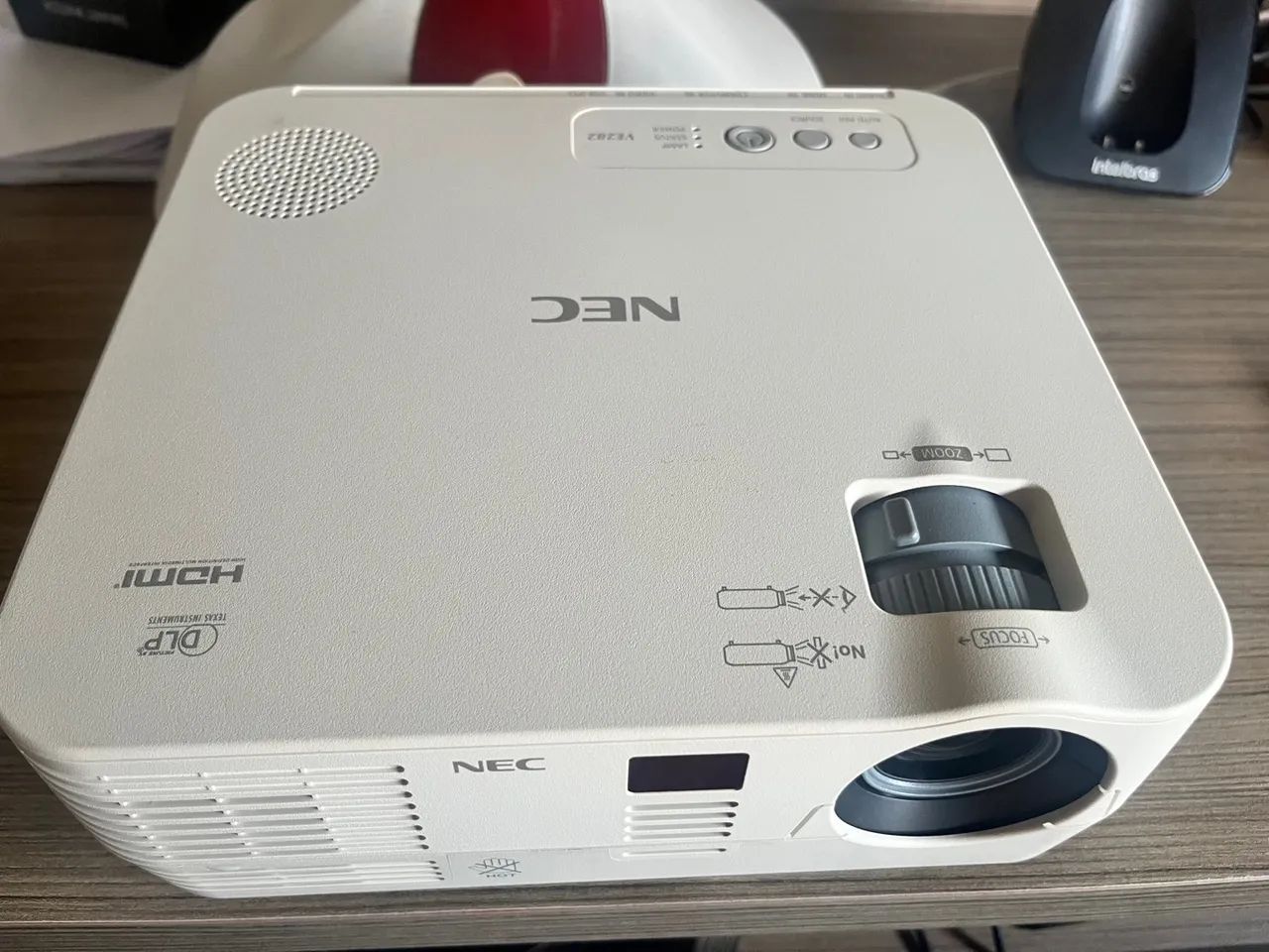 Projetor NEC  - Foto 3