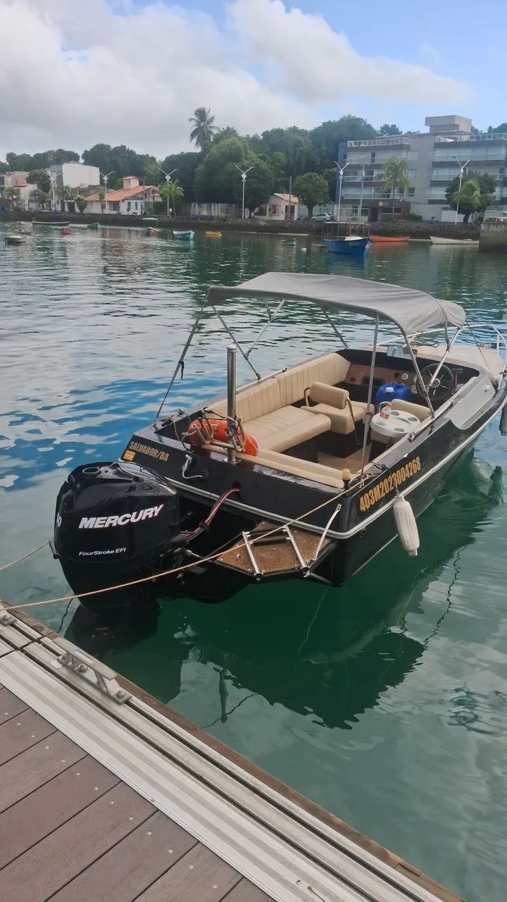 Lancha Exclusiva 18" única no NORDESTE 72.000,00  Motor Mercury 60hp 4 tempos EFI ano 2016 - Foto 2