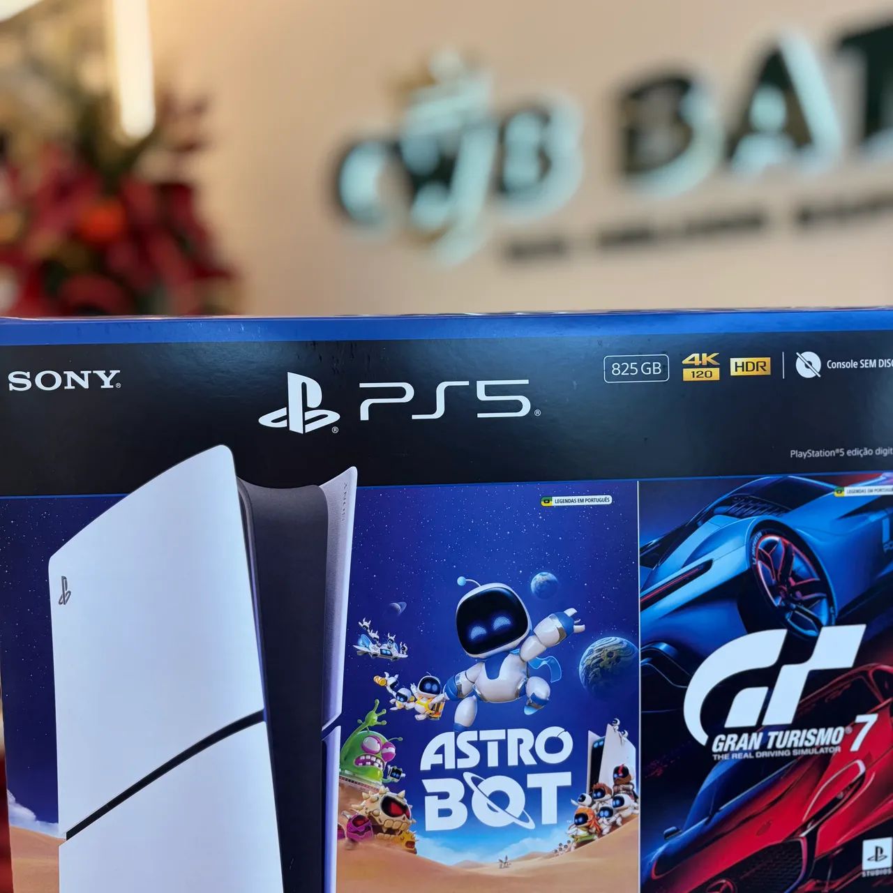 PS 5 Slim 825GB 1 Jogo e 2 Controle - Lacrado 