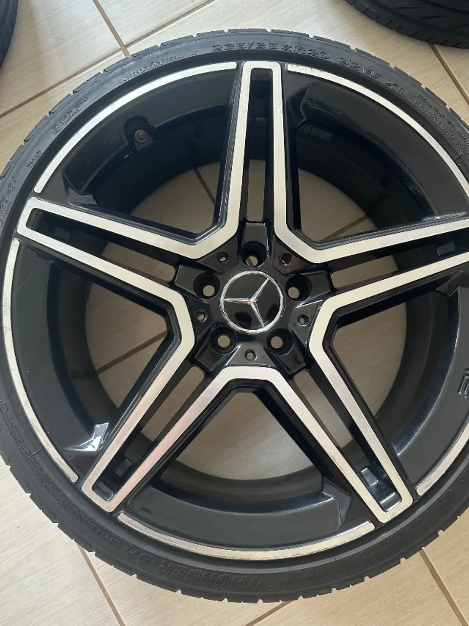 Jogo de roda Mercedes AMG Aro 20 Raw