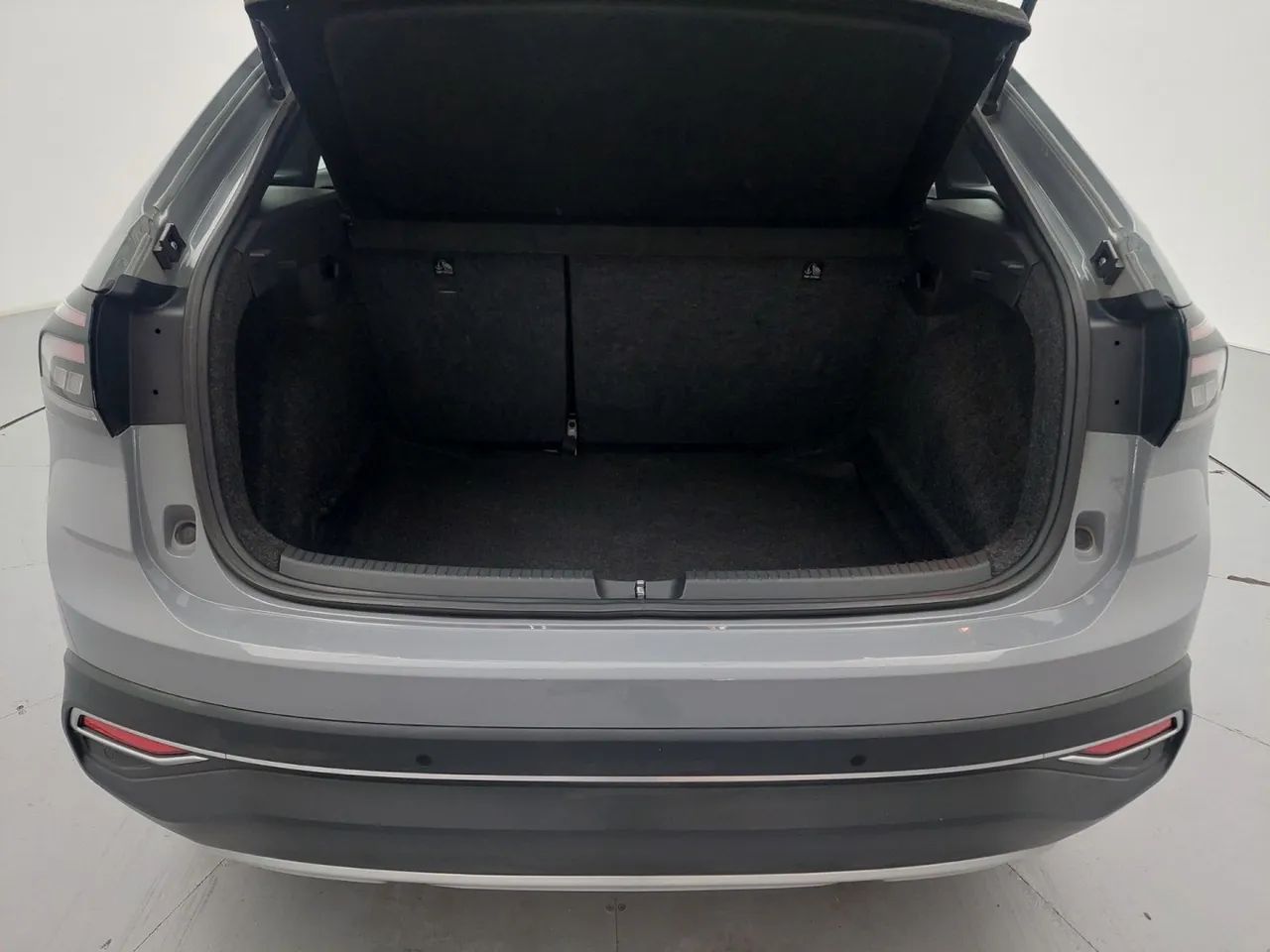 Volkswagen Nivus Highline 1.0 200 TSI Flex Aut., foto 9 de 18