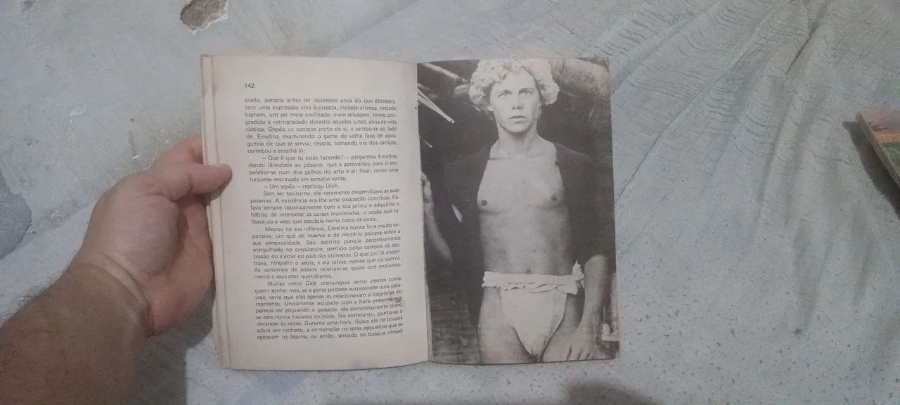 Livro A Lagoa Azul - Foto 4