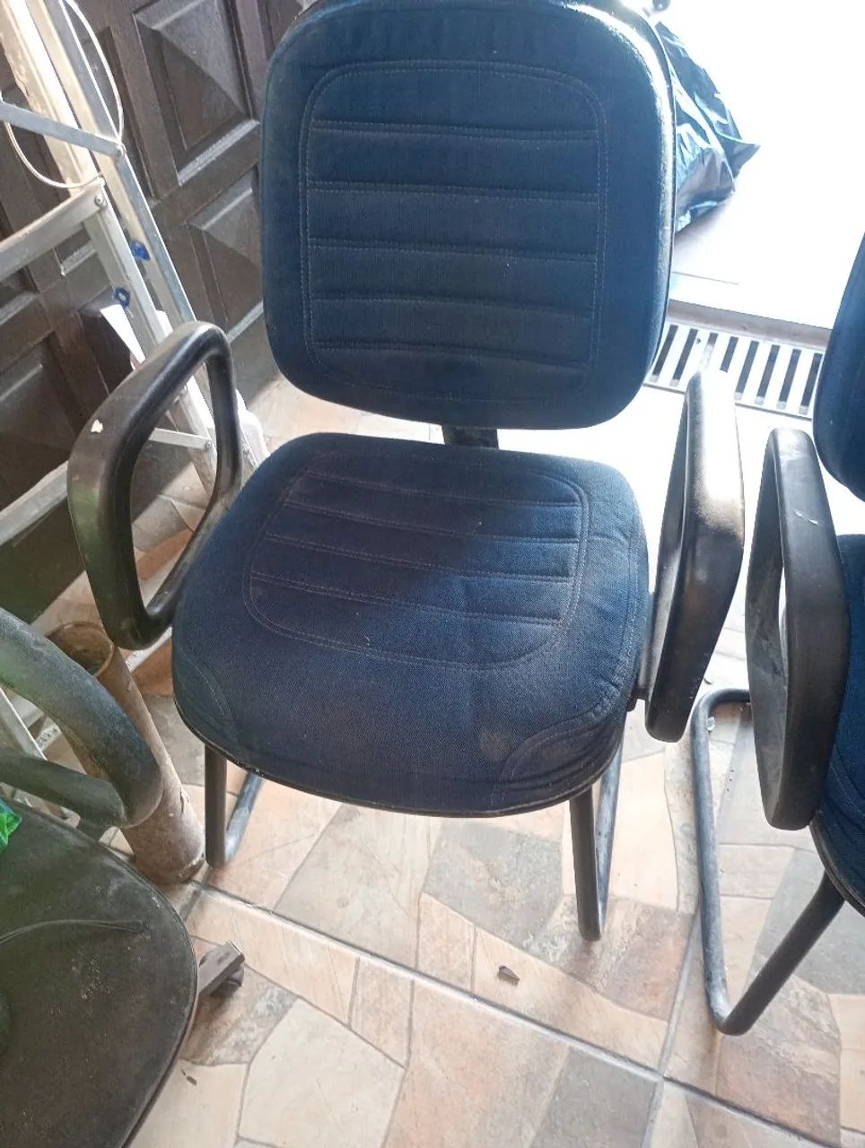 2 cadeiras de escritório  - Foto 3