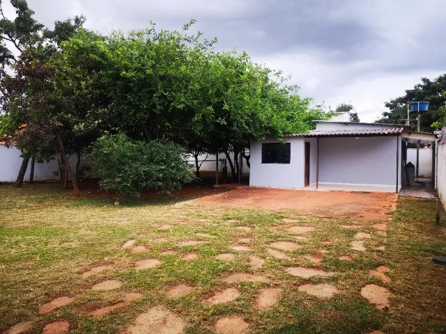 ALUGA-SE casa no Condomínio Estância Quintas da Alvorada