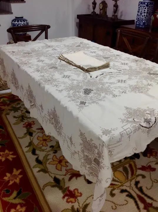 Belissima toalha banquete Ilha da madeira Portugal 