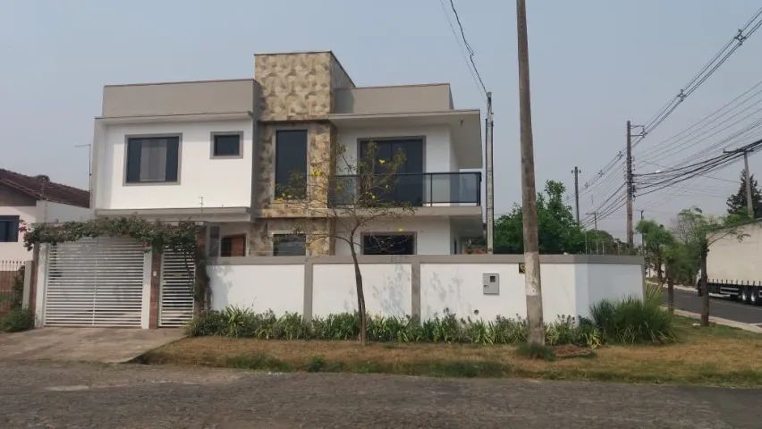 Sobrado próximo ao parque aquático