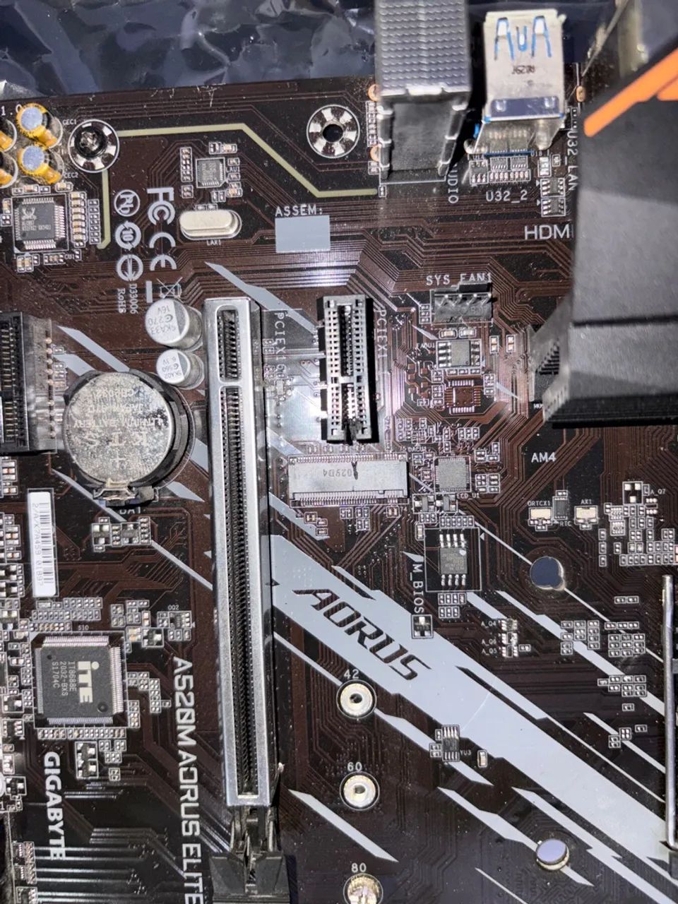 Gigabyte Aorus A520M Elite Pro MATX, Placa Mãe, Placa mae. - Foto 3